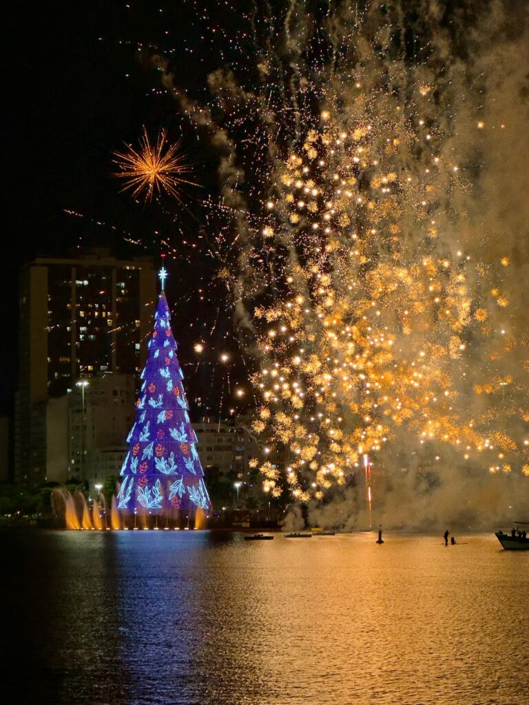 Christmas Fireworks at Rodrigo de Freitas, Rio